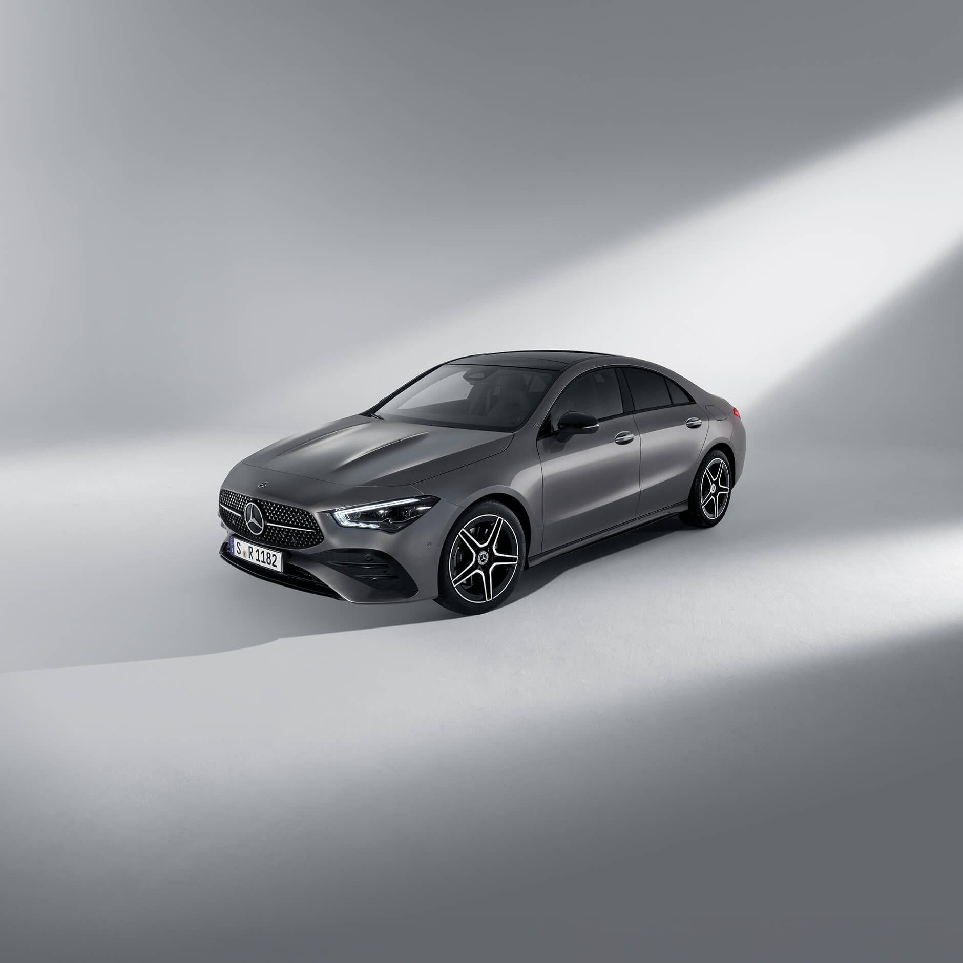 The right insurance for your new Mercedes Benz. The right insurance for your new Mercedes Benz.