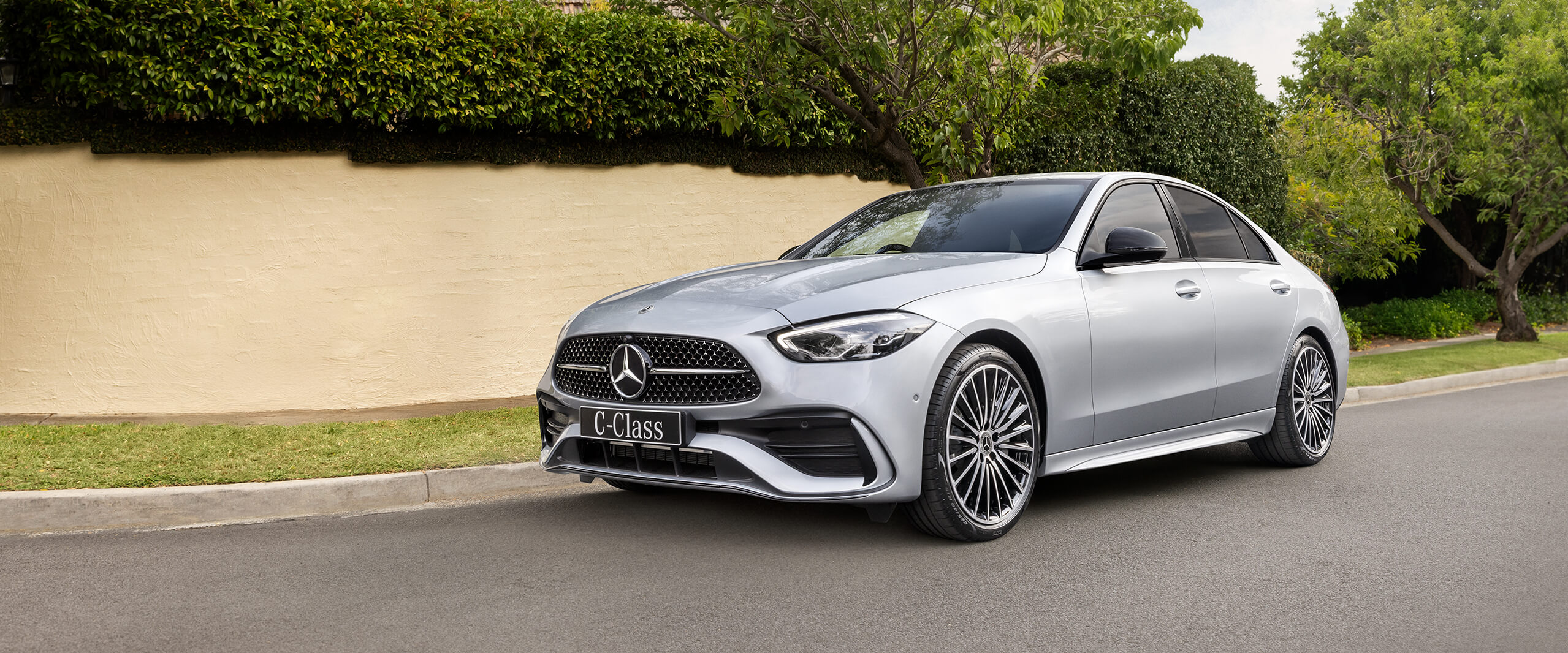 Leasing & Prices | C-Class Sedan | Mercedes-Benz Side view of the Mercedes-Benz C-Class Sedan.