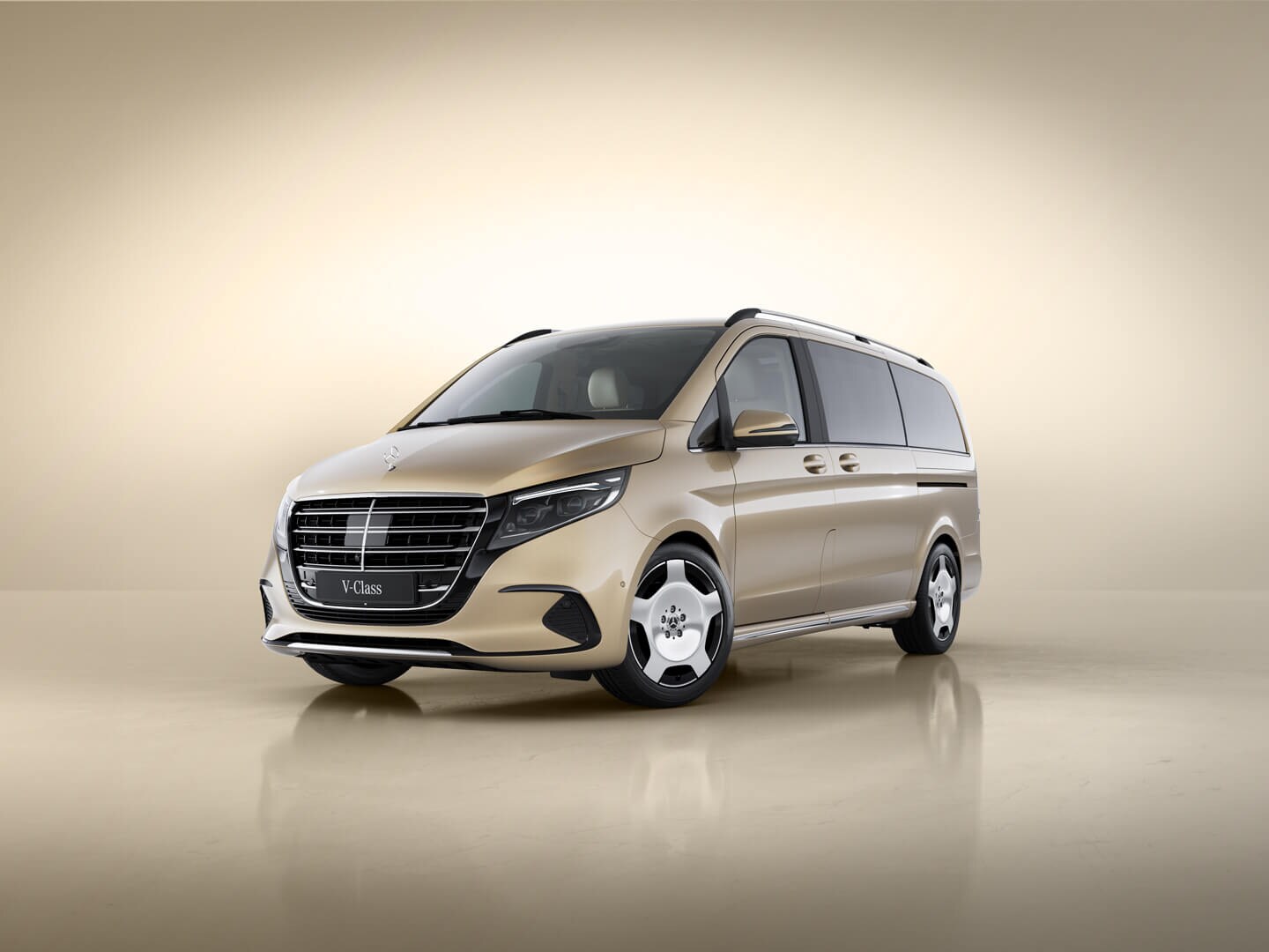 The right insurance for your new Mercedes Benz.