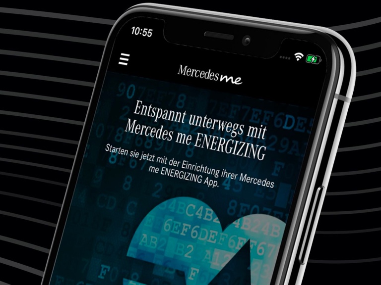 Mercedes-Benz ENERGIZING App | Apps | Mercedes-Benz Mercedes-Benz ENERGIZING App open on a smartphone with the first steps for set-up on display.