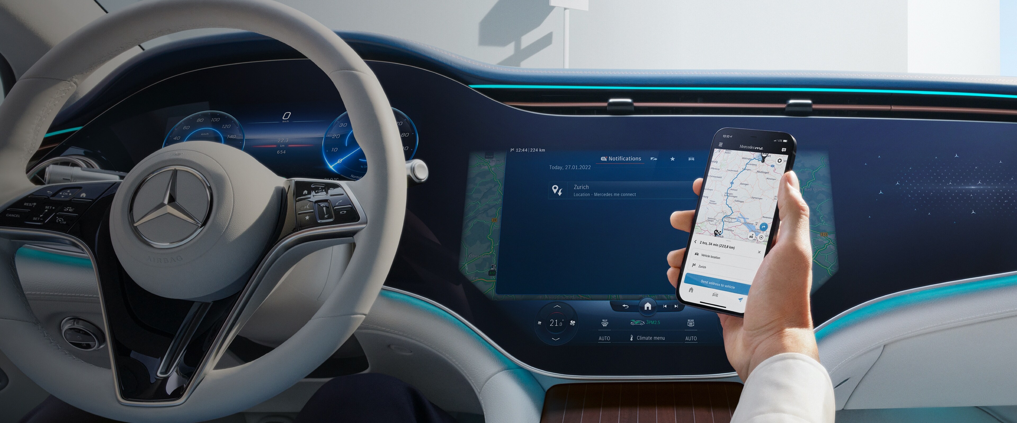 Man opening the Mercedes-Benz App on his smartphone.