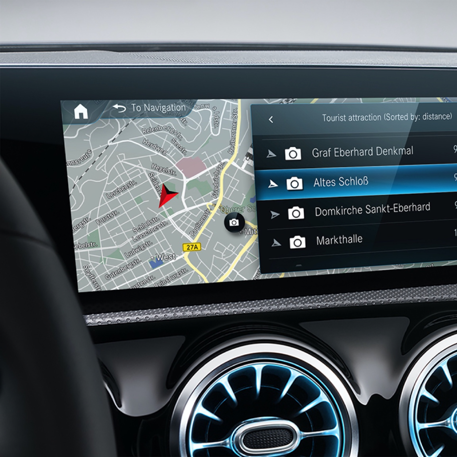 Local Search | Navigation | Mercedes-Benz The Local Search displays the best route for the driver thanks to the Navigation Digital Extras.