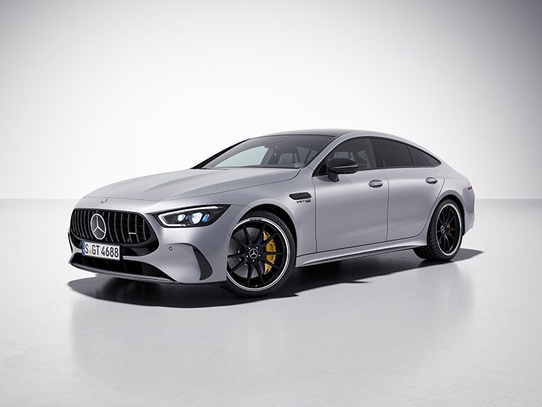 The Mercedes-AMG GT 63 S E PERFORMANCE with the AMG Night Package II.