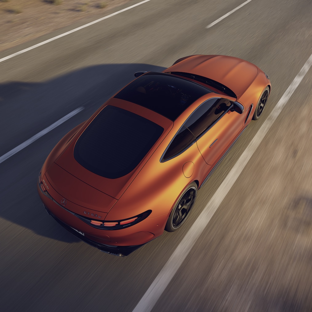 The 4.0-litre V8 biturbo engine of the Mercedes-AMG GT 63 S E PERFORMANCE Coupé.