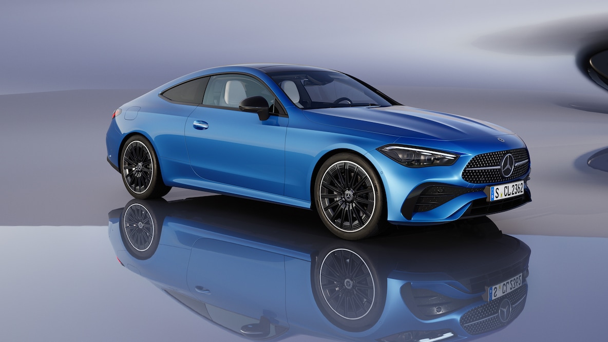 The center console in black fine-structure look in the Mercedes-Benz CLE Coupé.