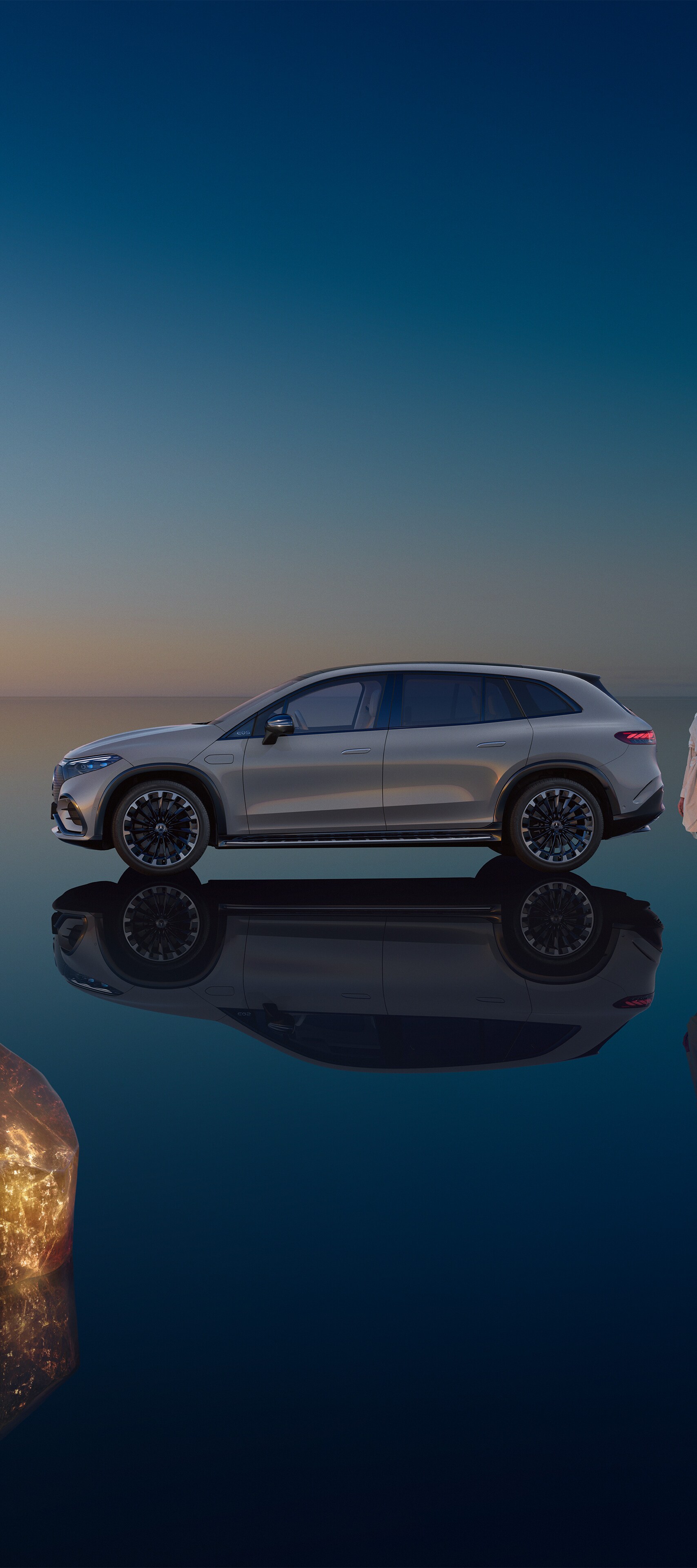 Head-on view of the front of the EQS SUV.