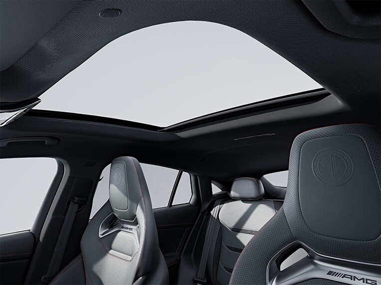Panoramic sliding roof in the Mercedes-AMG GLC Coupé.