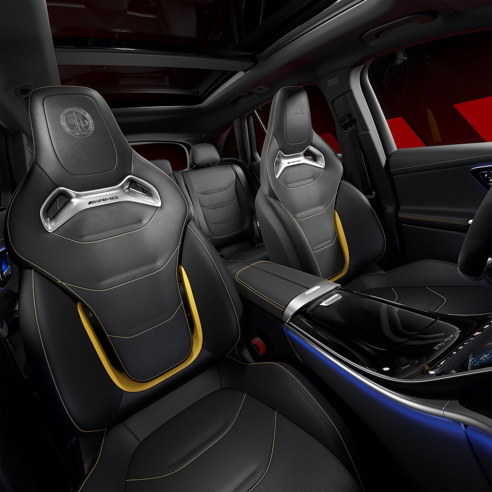 View through the open door on the passenger side to the front seats with AMG Performance Seat Package Advanced.
