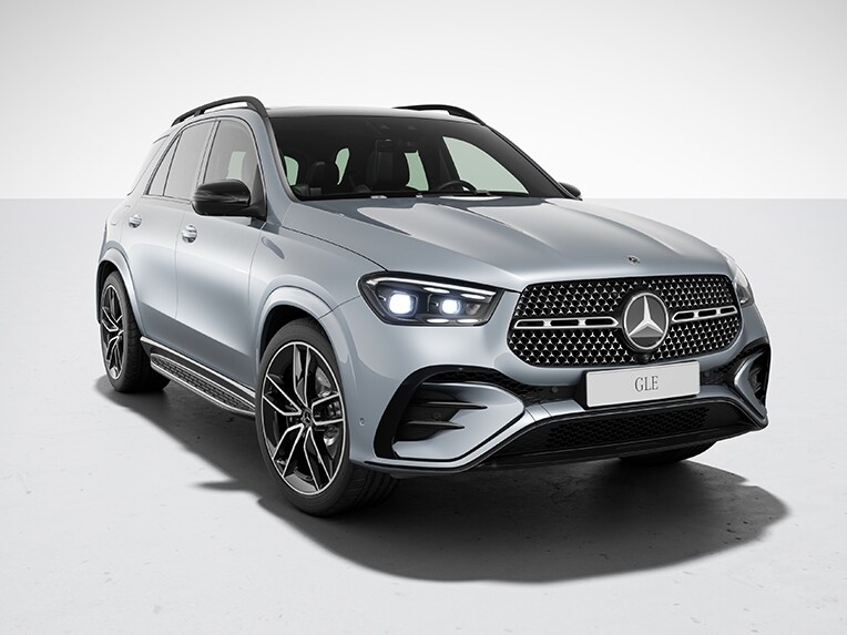 The exterior of the GLE from Mercedes-Benz with the Night package.