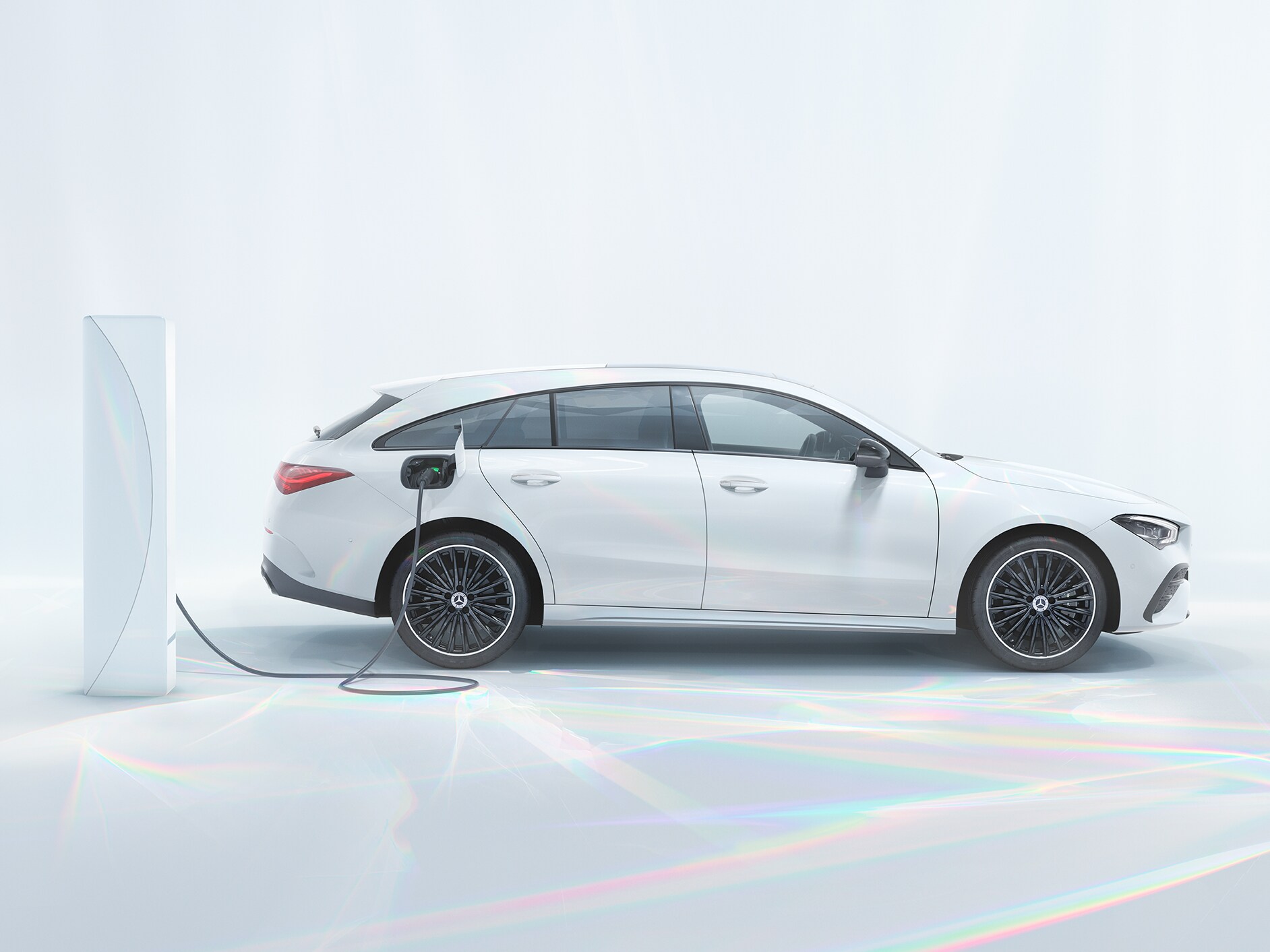 Side view of the Mercedes-Benz CLA Shooting Brake.