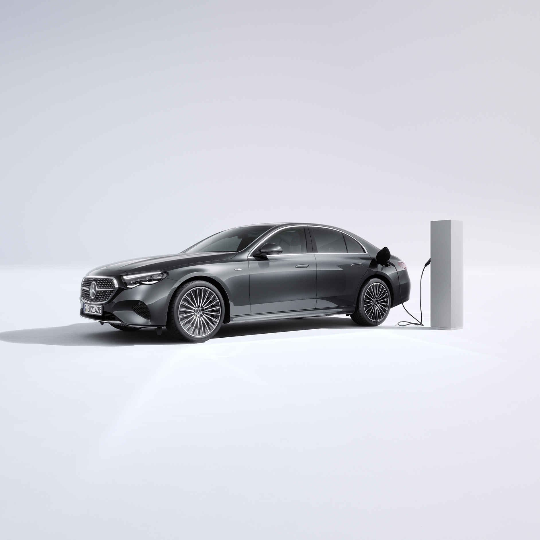 Plug-in hybrid models | Mercedes-Benz Various plug-in hybrid models from Mercedes-Benz.