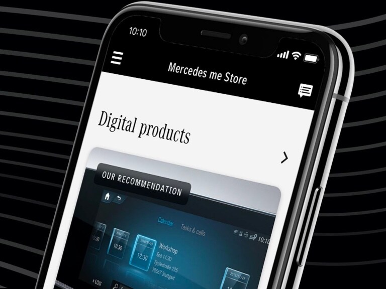 The recommended In-Car Office Digital Extra is displayed in the Mercedes me Store on a smartphone.