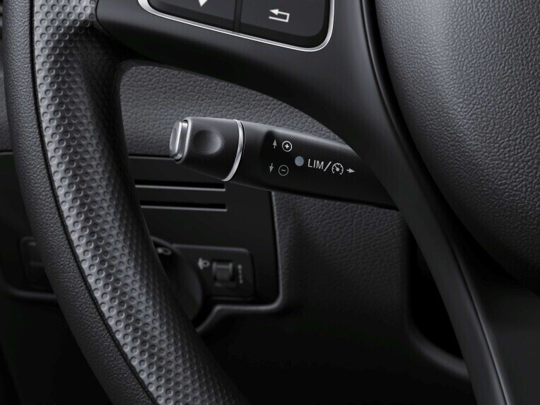 The cruise control system allows relaxed and economical driving, especially on long distances.