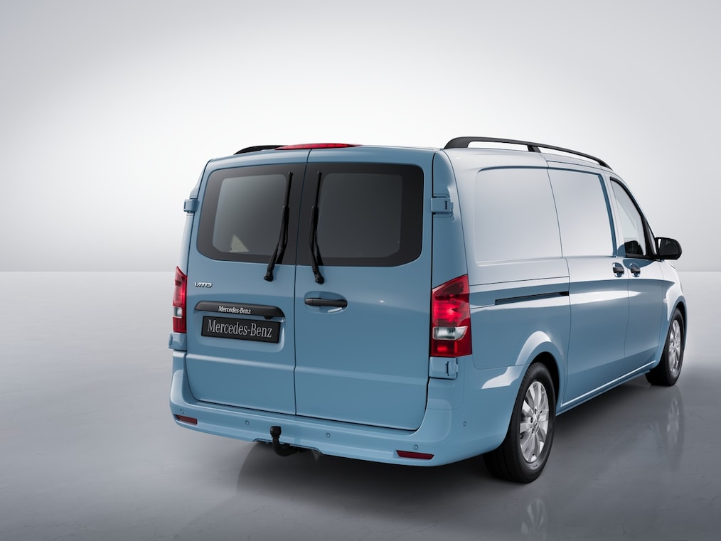The rear of the Vito Panel Van with trailer coupling.