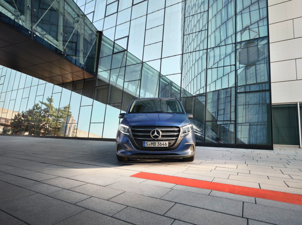 The front of the Vito Tourer.
