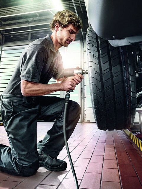 Tyre change service