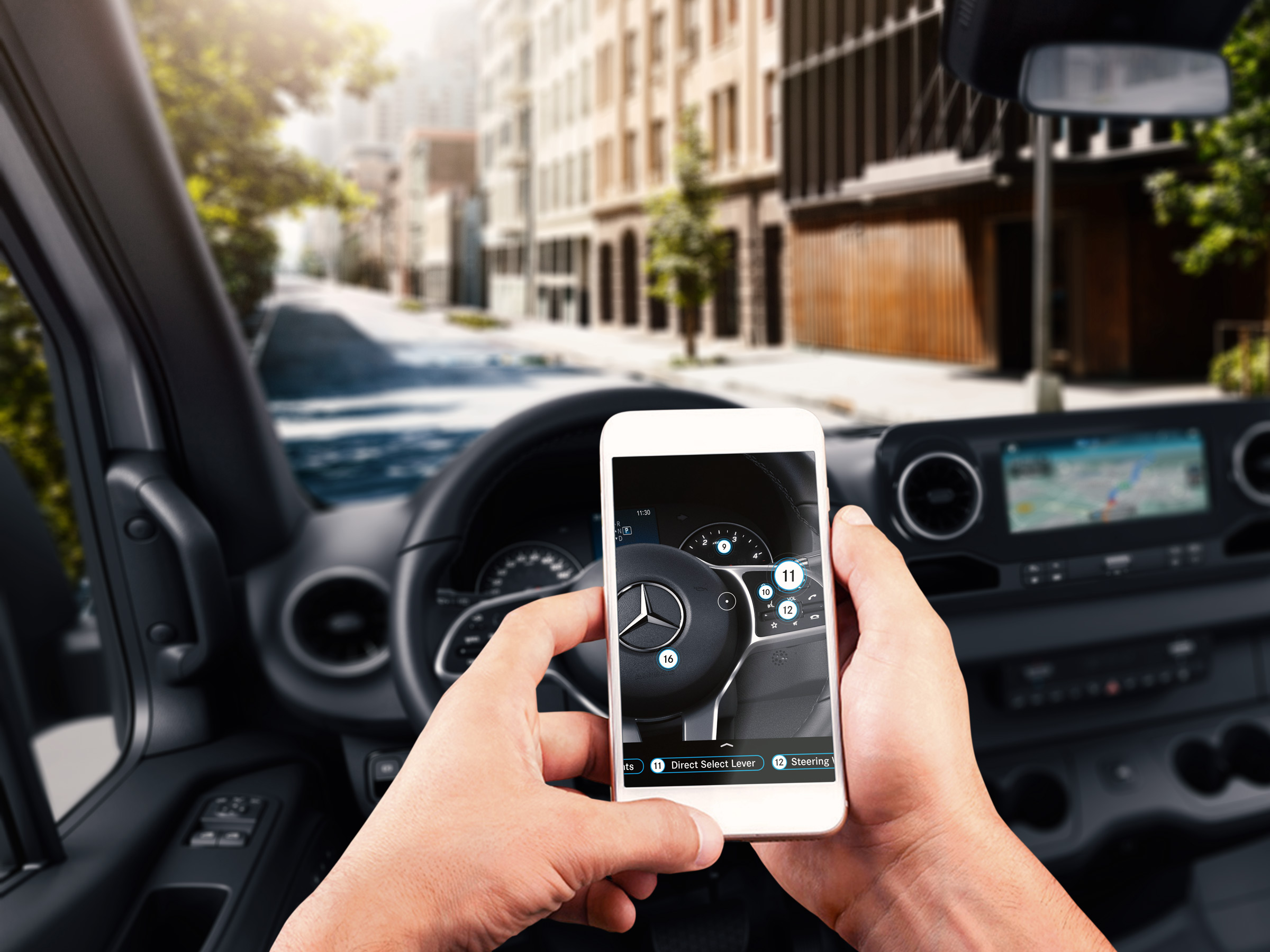 Ask Mercedes augmented reality | Mercedes-Benz Vans Ask Mercedes augmented reality